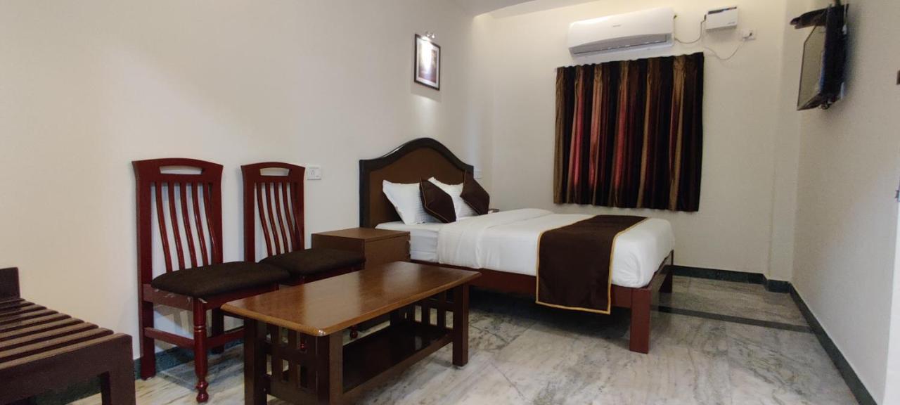 Rmc travellers inn Chennai Eksteriør bilde
