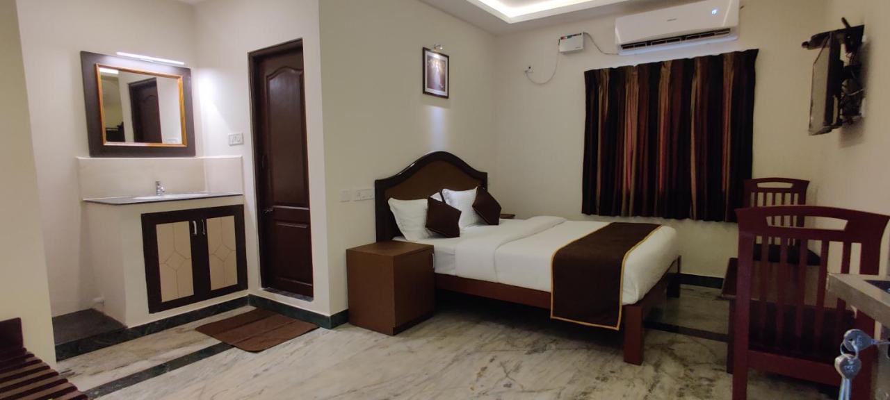Rmc travellers inn Chennai Eksteriør bilde